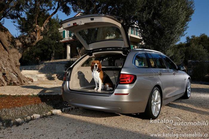 bmw-rady-5-touring-oficialne-11