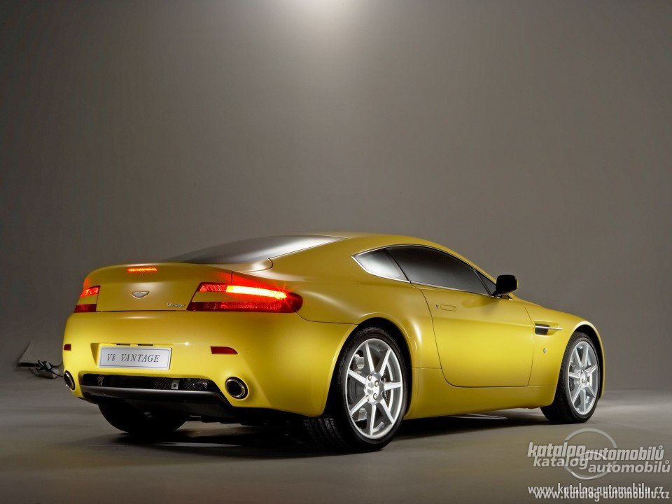 aston-martin-v8-vantage-n400-1529