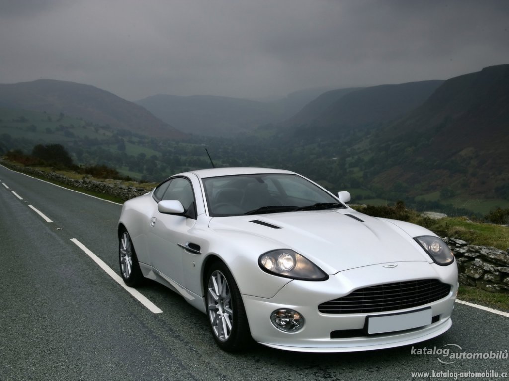 aston-martin-v12-vanquish-s-1500