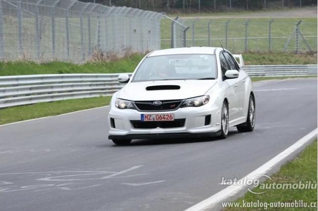 subaru-impreza-wrx-sti-sedan-na-nordschleife-7