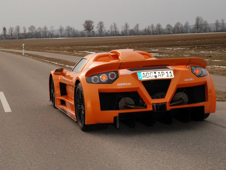 gumpert-apollo-7869